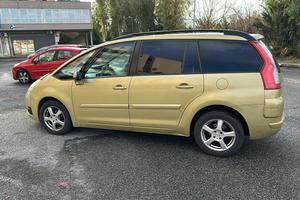 Me chiami Hossain adnan