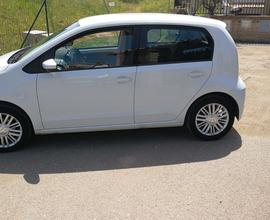 VOLKSWAGEN UP "Move" - 04/ 2022 Km 18.000