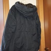 Giacca con cappuccio e fodera in pellic