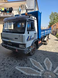 Iveco 79,13 macchina operatrice