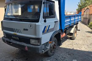 Iveco 79,13 macchina operatrice