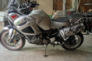 Moto Yamaha super tenere 1200