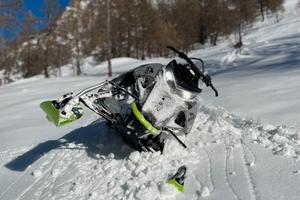 Motoslitta arctic cat alpha one