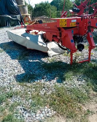 Falciacondizionatrice kuhn fc 313