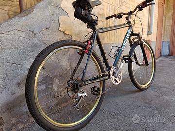 mountain bike Focus in alluminio 8 cambi  nuovo 