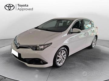 Toyota Auris 1.8 hybrid Lounge cvt