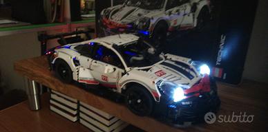 LEGO TECHNIC 42096.KIT. LUCI