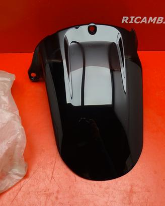 PARAFANGO POSTERIORE YAMAHA R6