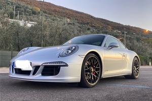 Porsche 911 GTS (991)
