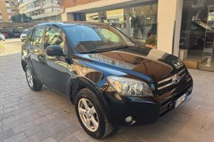 Toyota Rav 4 2.2 D-4D 177cv LUXURY
