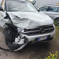 T-Roc 2023 25.000 km Incidentata