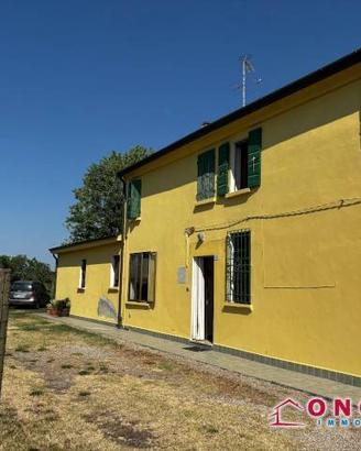 Villetta a schiera di 150 m² con 4 locali e box au