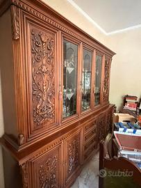 Credenza in noce