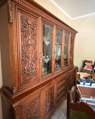 Credenza in noce