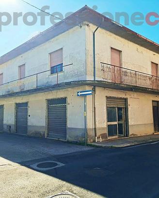 Negozio Aquino [Cod. rif 3297447ACG]