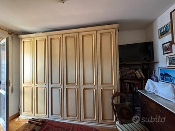 Armadio in legno 6 ante