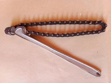 ferramenta CHIAVE A CATENA FACOM N.136 PER FILTRI