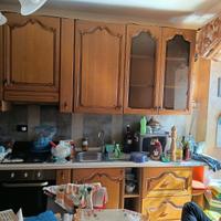 REGAL.O cucina in legno + mobile salotto