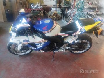 Honda cbr 1000 rr