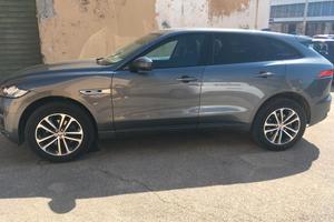 Jaguar F-Pace 2.0 D 240 CV AWD aut. R-Sport
