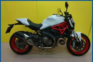 DUCATI Monster 821 Garantita e Finanziabile