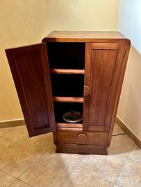 Credenzino cinese metà '900 in massello di YUMU