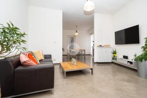 3 LOCALI A CASELLE TORINESE