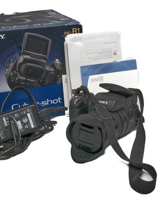 macchina fotografica SONY CIBERSHOT R1