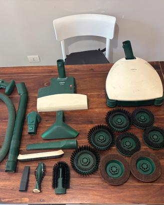 Lucidatrice e battitappeto con accessori folletto