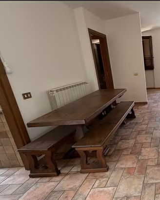Tavolo Rustico Rovere/Castagno e2 panche coordinat