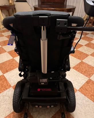 Carrozzina elettrica Quickie Q400R come nuova