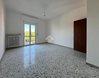 3 LOCALI A RESCALDINA