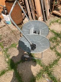 Carrello avvolgi tubo
