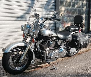 Harley Davidson heritage softail centenario 