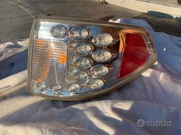FANALINO POSTERIORE DESTRO IMPREZA GHD 2010