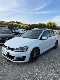 Volkswagen Golf GTD 2.0 TDI 5p. BlueMotion Technol