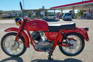Moto Guzzi Lodola 235
