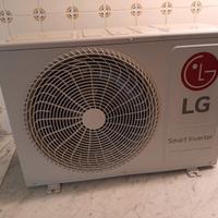 Unità esterna climatizzatore LG MU2R15.U13