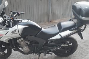 HONDA CBF 600