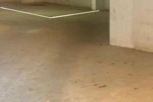 Posto auto in garage