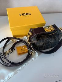 Borsa Vanity Zucca Fendi