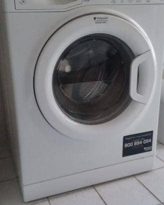 Lavatrice Ariston, perfettamente funzionante