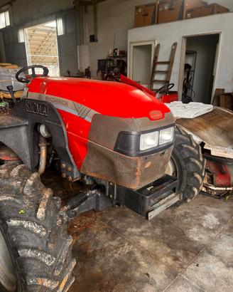 Trattore mc cormick f95xl con Scuotitore sicma tlx