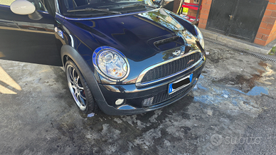 Mini jcw 211cv