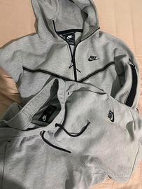 Tuta e Felpa Nike tech grigia Uomo S