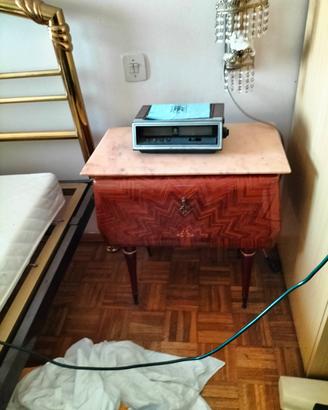 Cassettiera e comodini 
