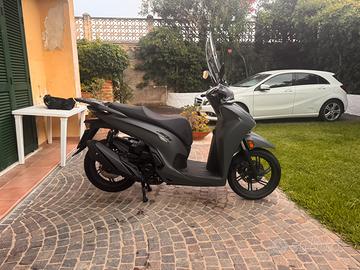 Honda SH350i SPORT