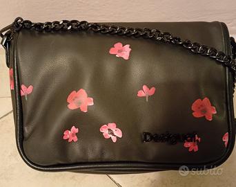 BORSA DESIGUAL ORIGINALE COME NUOVA