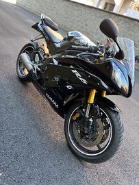 Yamaha YZF R6