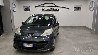 Peugeot  107 2008  1.0 Benzina